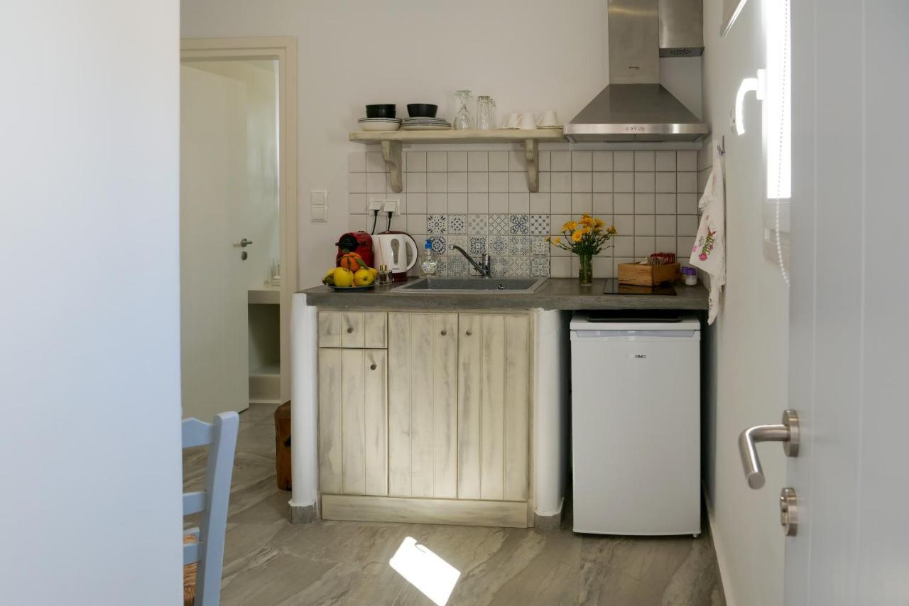 Theodora Luxury Studios Naxos City Экстерьер фото