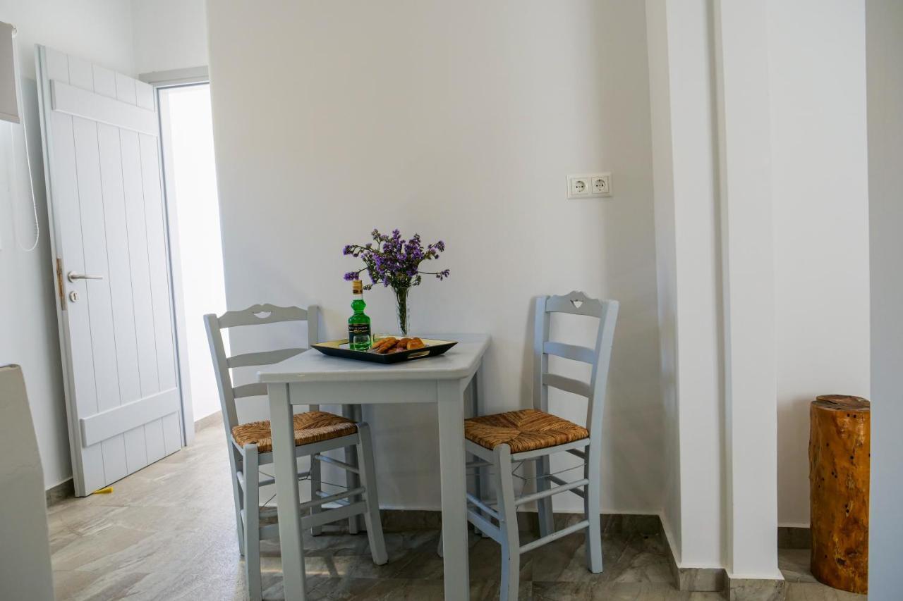 Theodora Luxury Studios Naxos City Экстерьер фото