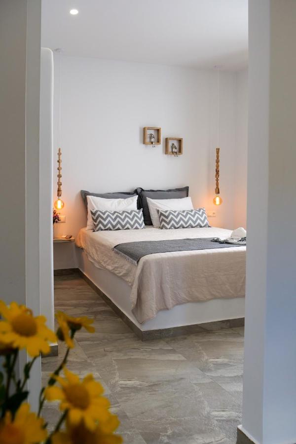 Theodora Luxury Studios Naxos City Экстерьер фото